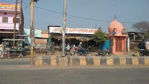 Gyan Sweets And Restaurant