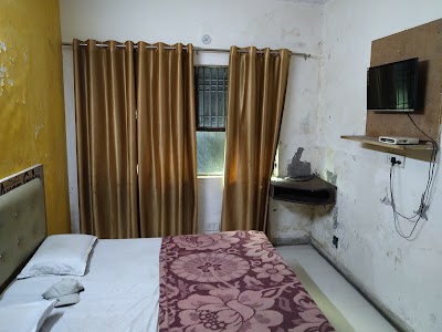 Hotel Kamal Kunj