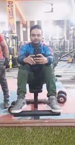 GOLDEN GYM Palwal. since 2001