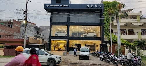 NEXA (Bright 4 wheels, Prayagraj, George Town)