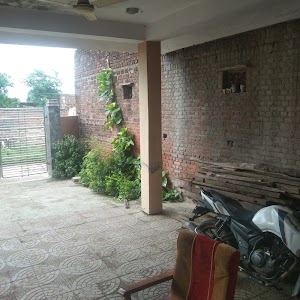 Rakhi Kirana Store