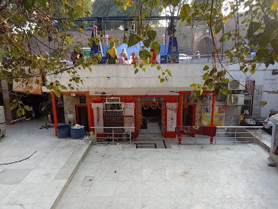 Nili Chhatri temple