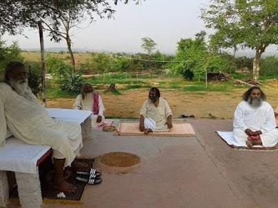 परमहंस आश्रम, सडांव, सुलतानपुर