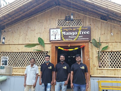 Mango Tree Restaurant & Manass Guest House