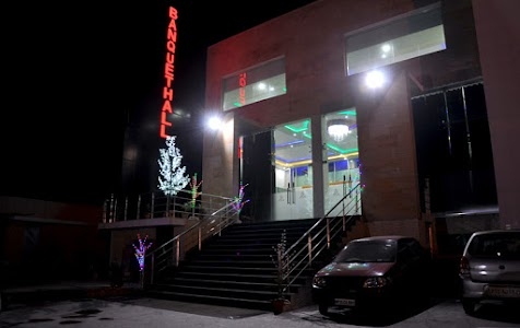 Hotel Neelam Palace