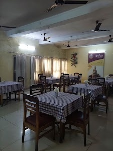 UPT Hotel Balrampur
