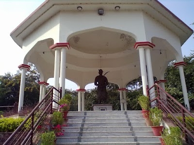 Fort Circle