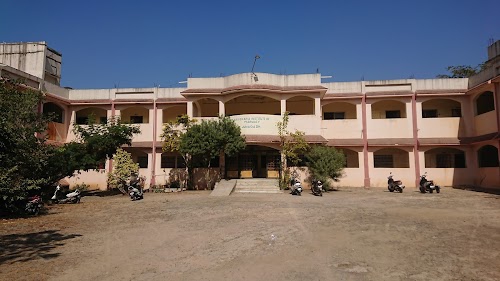 N.R. Vekaria Institute of Pharmacy, Junagadh