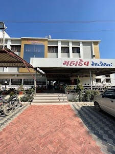 Mahadev Restaurant & AC Rooms