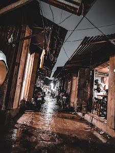 BATERHAT MARKET