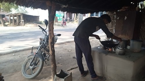 Surendra tea stall सुरेन्द्र टी स्टॉल