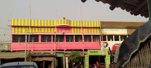 Raja Market