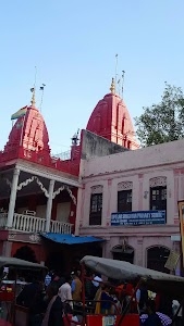 Metro Station Lal Qila