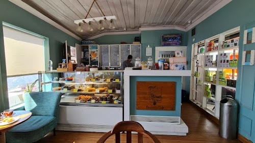 Honey Hut - Shimla