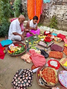 Ladari