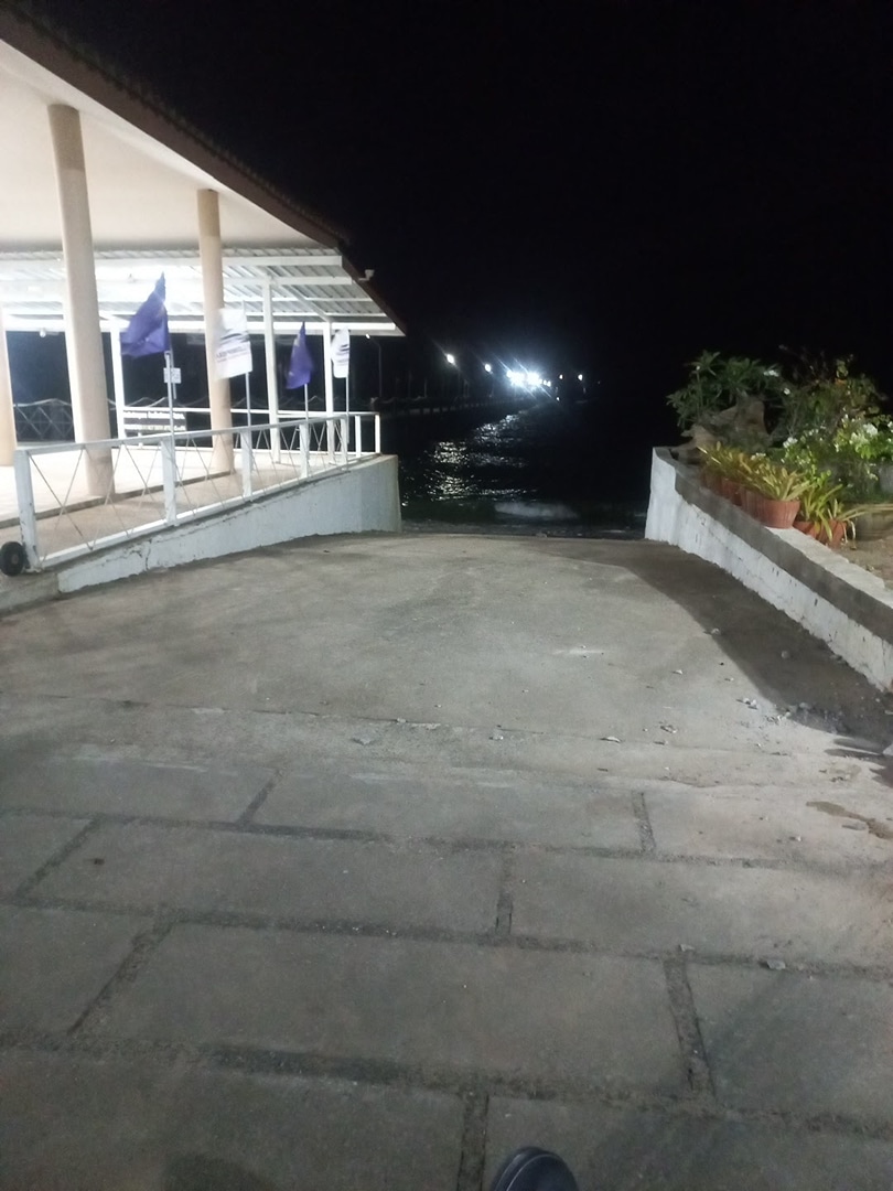 Lomprayah Pier Chumphon