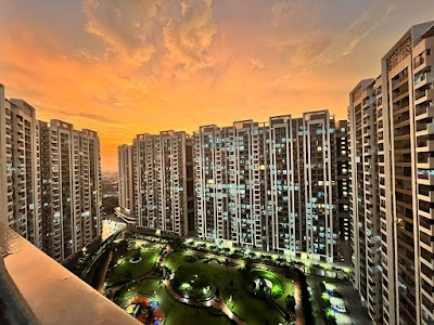 Molinia - Building 18, Regency Anantam