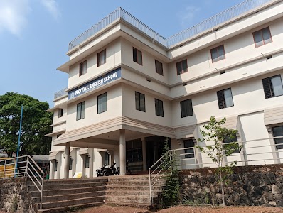 Royal English School