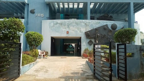 Prayas Institute Of Special Education And Research