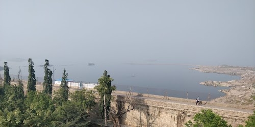Osman Sagar View Point