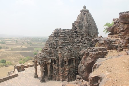 Gyaraspur