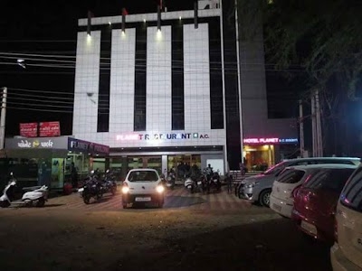 Hotel Planet