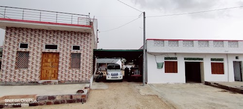 Madroopa Ram Saran Farm House