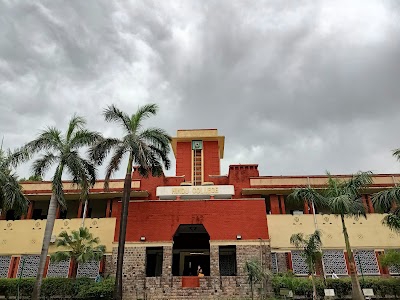 Hindu College University Of Delhi