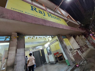 Raj Hotel