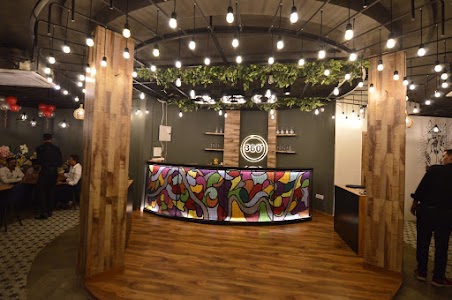 Cafe 360
