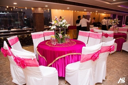 Red Carpet Hotel And Banquets