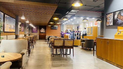 The Coffee bean and tea leaf