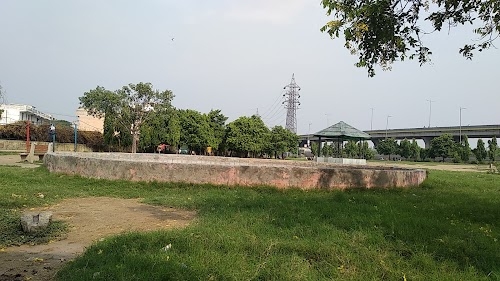 Jahangir Puri Metro Park