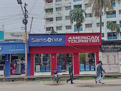 American Tourister
