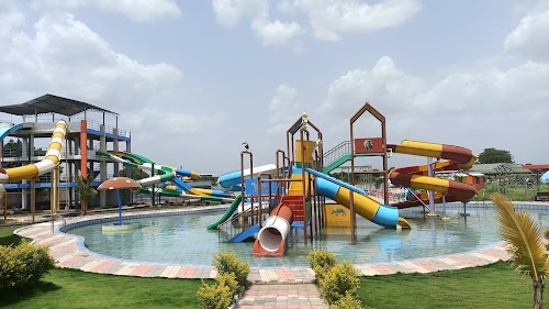 Girnar Waterpark & Resort