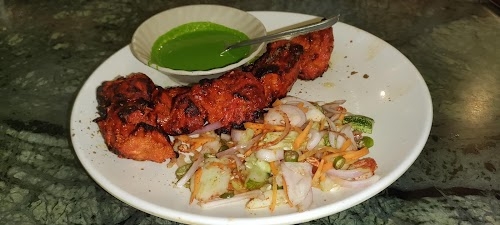 Food plaza