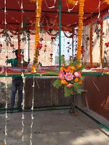 अंजनी फूल भंडार &बैलून डेकोरेशन ?