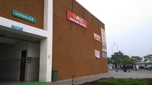 Agra Expressway Motel Inn