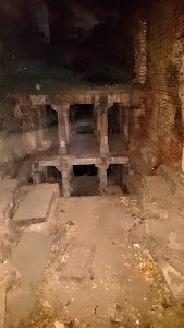 32 Kotha Step Well