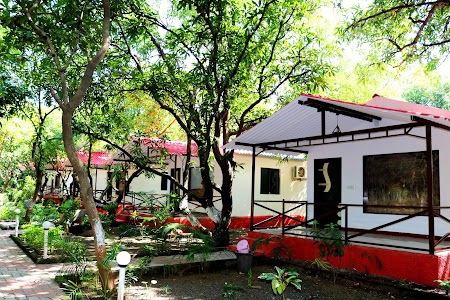 The Wilds Villa Gir