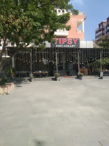 Tipsy Restaurant