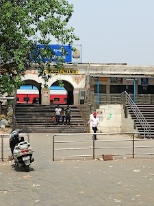 Sabzi mandi railway station