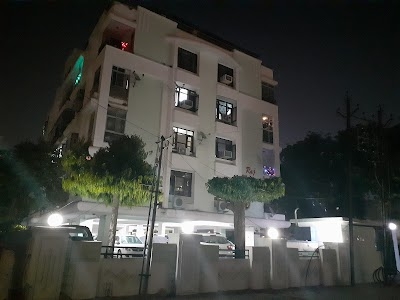 RAJ MANSION APARTMENTS