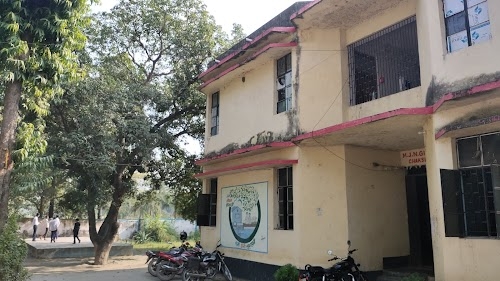 Chaksikandar High School