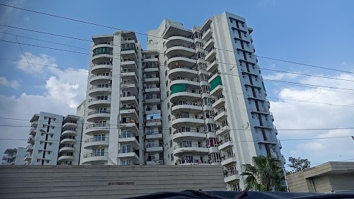 ESPIRE TOWERS HAMILTON HEIGHTS