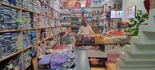 Paras General Store