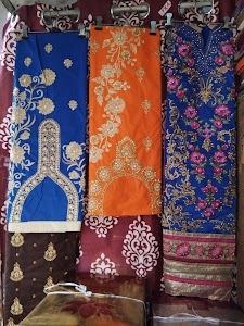 Kedarnath Deepak Makhija Cloth House