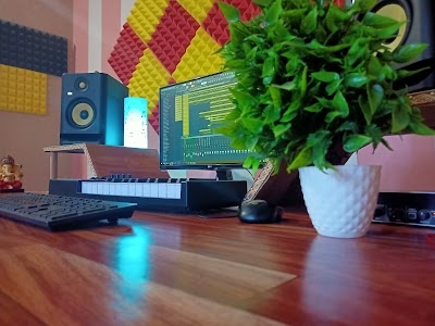 Mashup DJ Academy DJ & Music Production Courses in Gurugram, Delhi