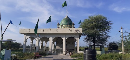 Dargah Latkan Shah Sathana