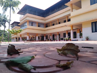 Mater Dei CMI College, Enathu
